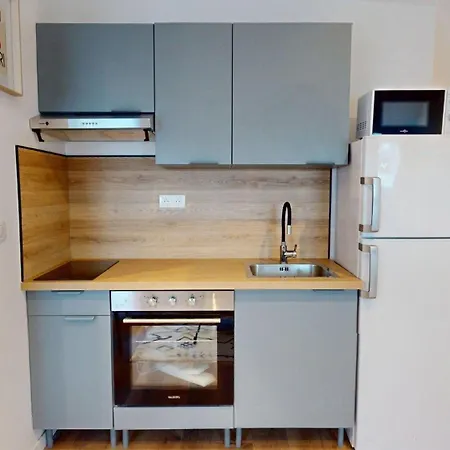 Magnifique 1 - Rue Aristide Briand