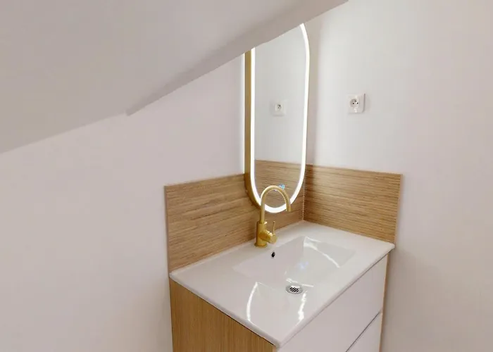 Magnifique 1 - Rue Aristide Briand